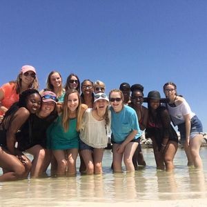 Meet your Posher, Christina